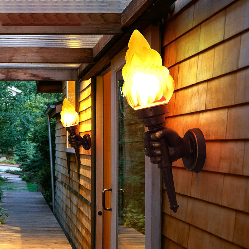 Modern utomhusvägglampa – trädgårdsljus i glas och aluminium MILA Sverige