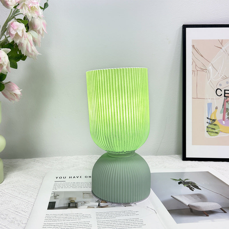 Modern minimalistisk glasbordslampa – elegant cylinderdesign MILA Sverige