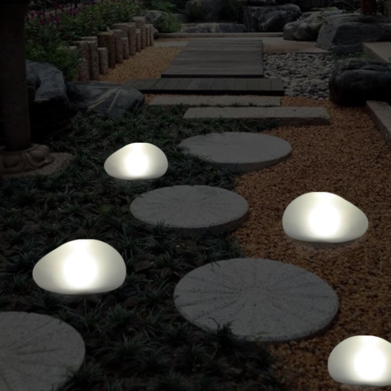 Rayvia Solar Pebble LED Landskapsljus - Modern Utomhus Solar Trädgårdsbelysning Carvallo