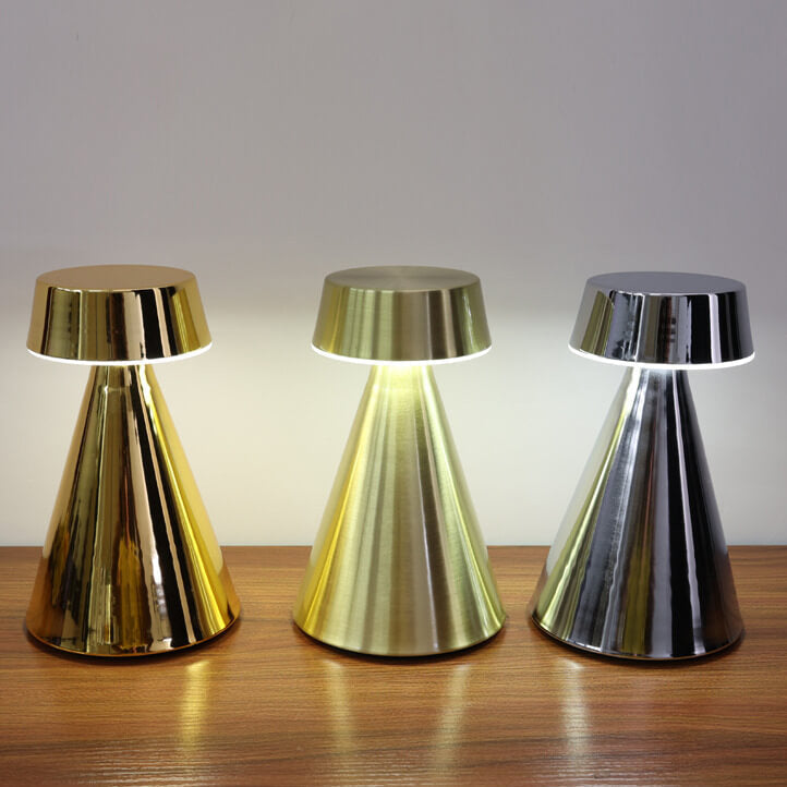 Modern konisk järnbordslampa – USB-laddnings-LED för snygg inredning MILA Sverige