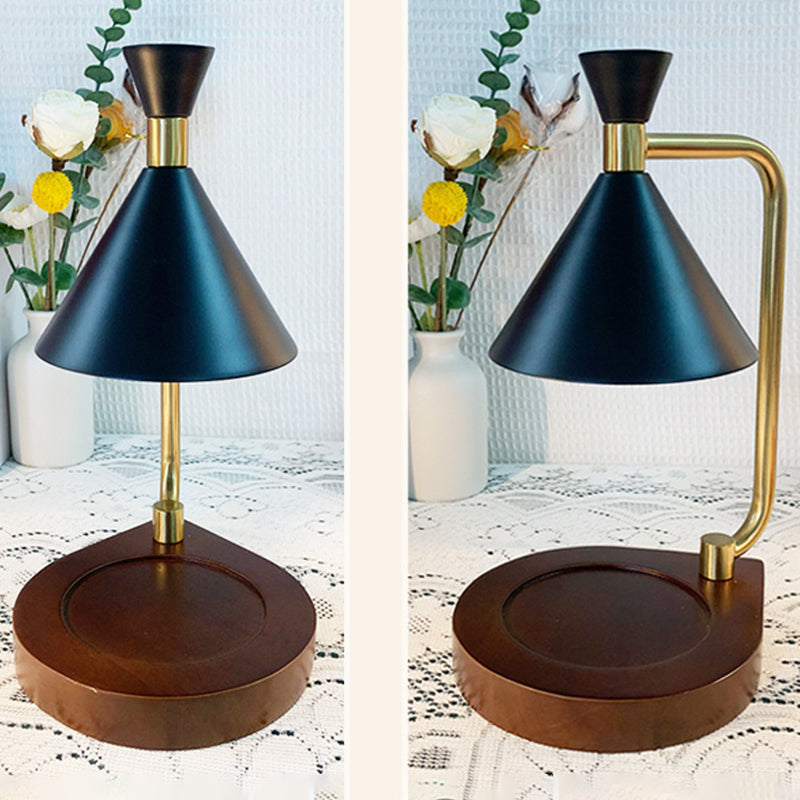 Contemporary Iron & Wood Bordslampa – Cone Shade MILA Sverige