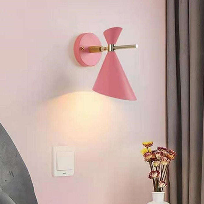 ScandiGlow - Chic vägglampa med nordisk charm Carvallo
