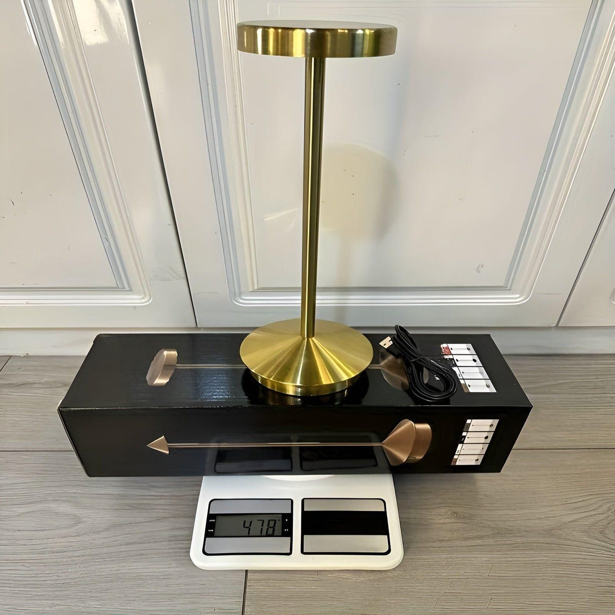 Tarion Lampa - Trådlös Touch-Type Bordslampa Carvallo