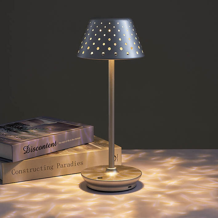 LumiSteel | Modern Minimalistisk Perforerad Smidesjärn USB LED Bordslampa MILA Sverige