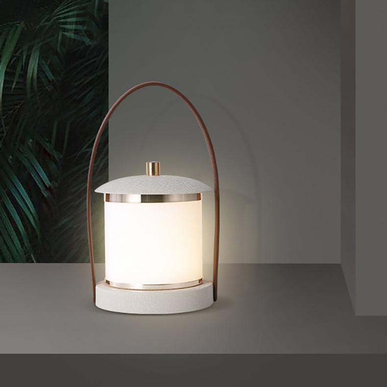 Portable LED Cylinder Lamp – Sleek Leather Look MILA Sverige