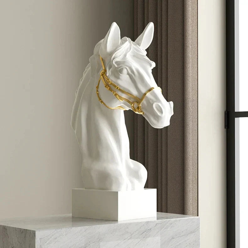 Elegant Regal Horse Sculpture för Heminredning och Konstälskare Carvallo