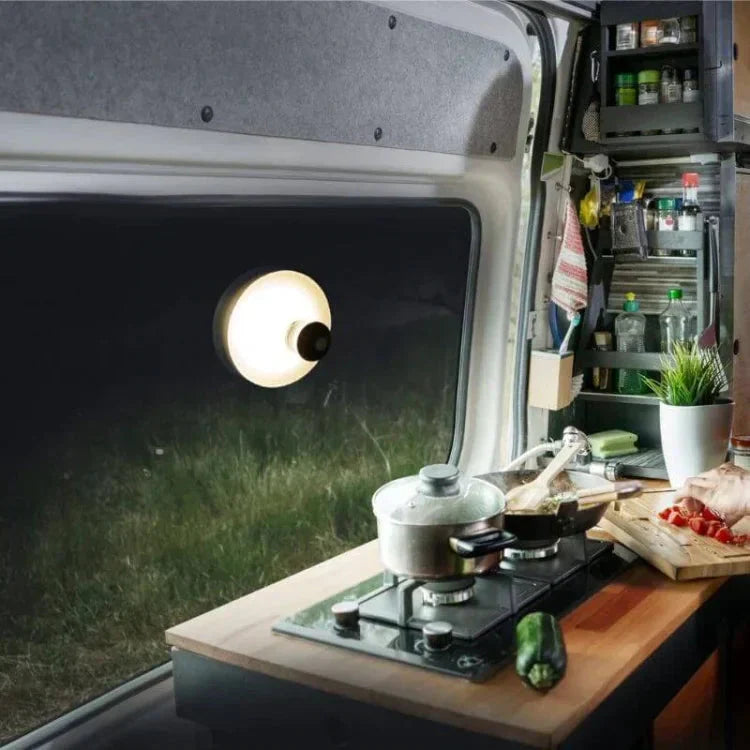 Sugkopps-LED-lampa – Uppladdningsbar och avtagbar Carvallo