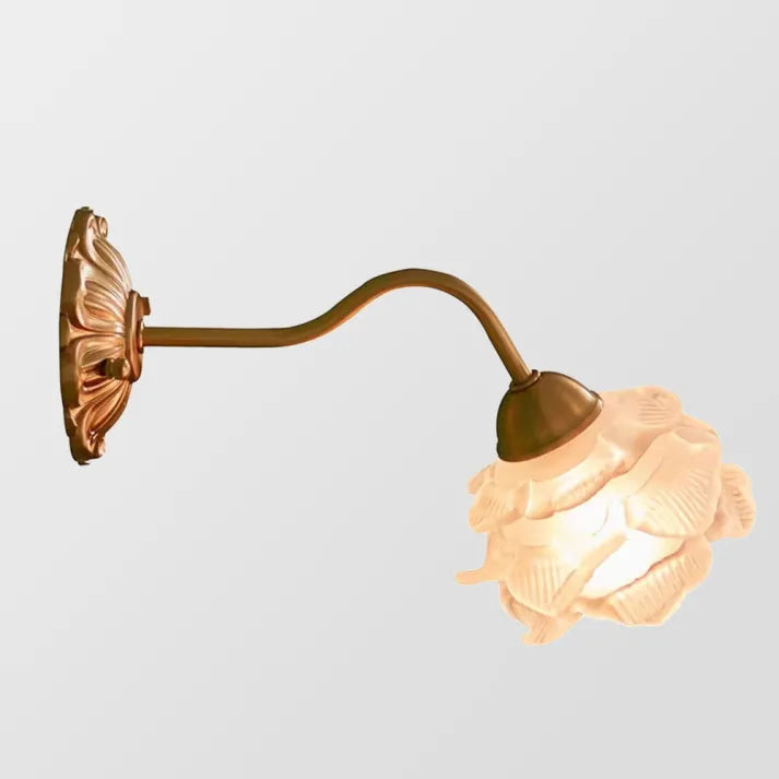 BlossomGlow – Vintage Koppar Blomblad Vägglampa Carvallo