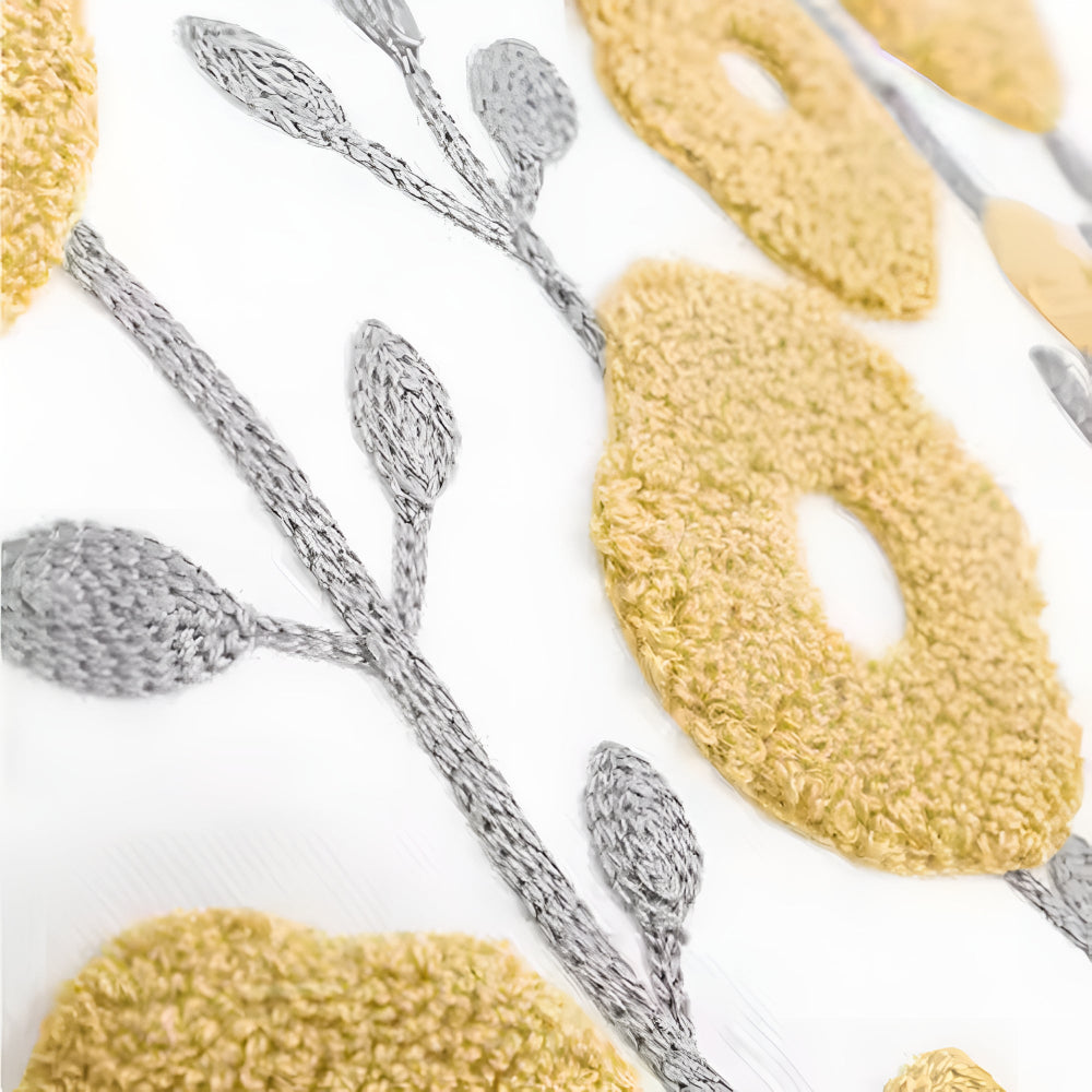 Bloom broderat kuddfodral – elegant blommig accent MILA Sverige