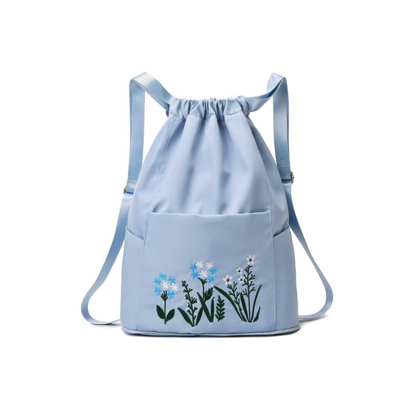 Carvallo – En ryggsäck. För alla vägar i världen. Carvallo