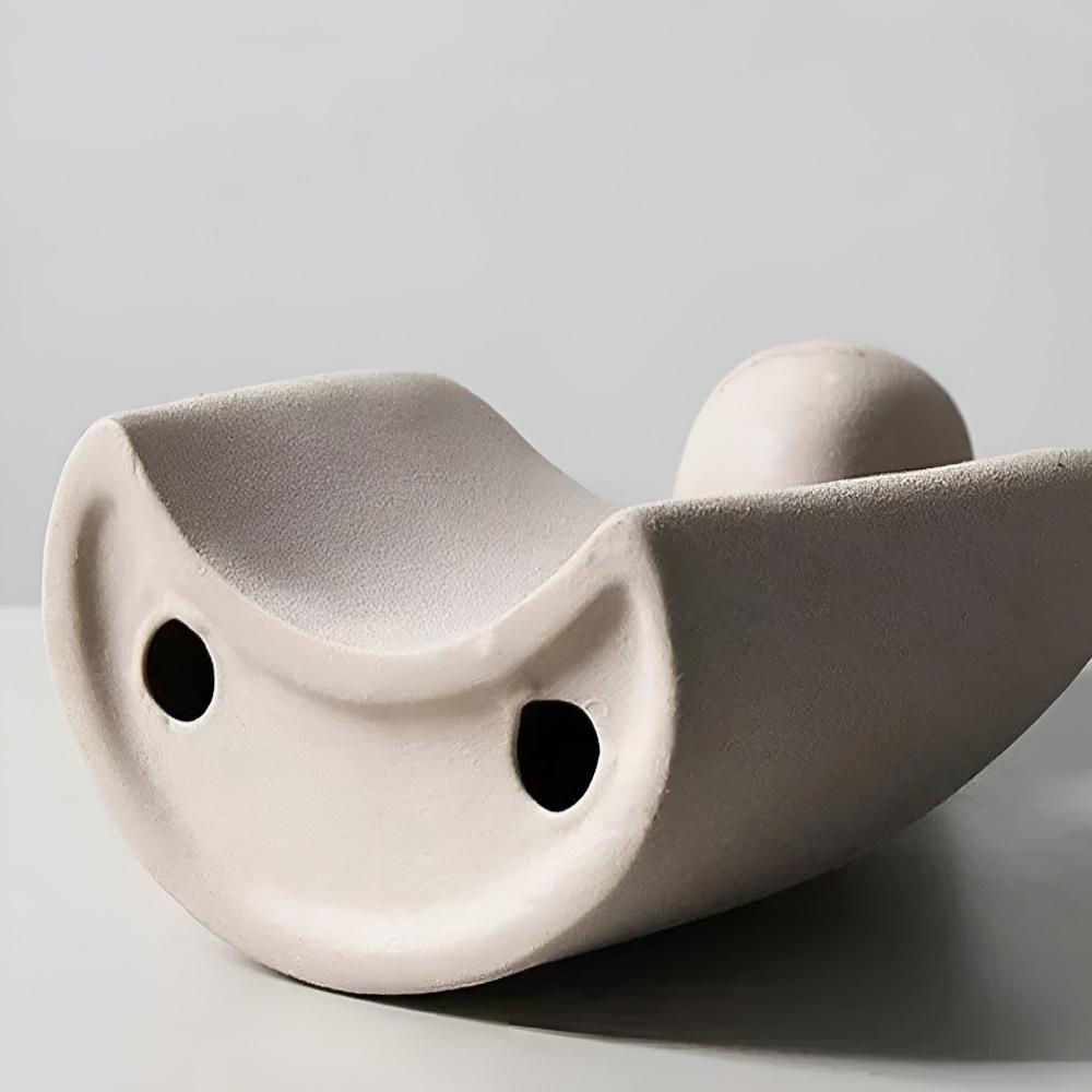 Romantic couple ceramic sculpture Carvallo