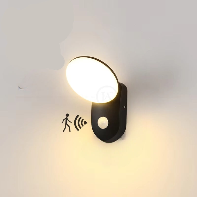 MotionGlow – Smart LED-vägglampa med rörelsesensor för handsfree och effektiv belysning Carvallo