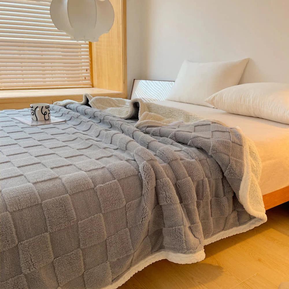 Plush Fyrkantig Rutigt Filt Carvallo