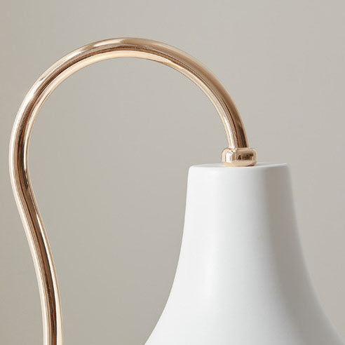 Modern blommig järnvaxlampa – konstnärlig glöd med elegant minimalistisk design MILA Sverige