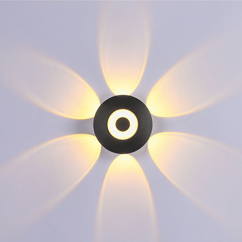 Skandinavisk utomhus LED vägglampa MILA Sverige