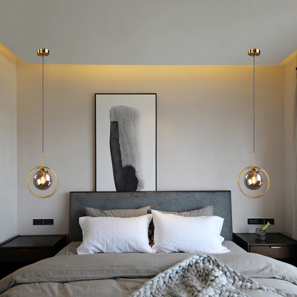 Glas Hänglampa med Guldram Utförande Carvallo