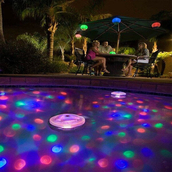 AquaGem | Diamantformad vattentät RGB LED nedsänkbar ljus MILA Sverige