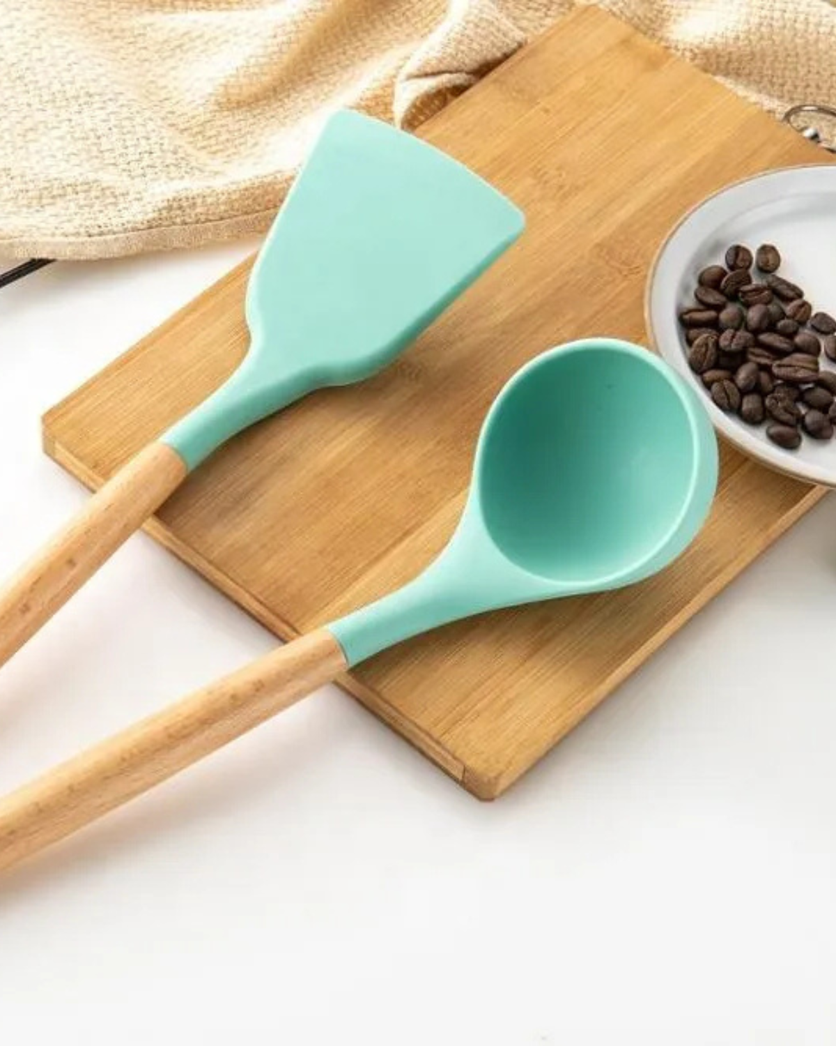 Carvallo – Miljövänligt Silikon Kökset med Bambu Handtag (12-delar) Carvallo