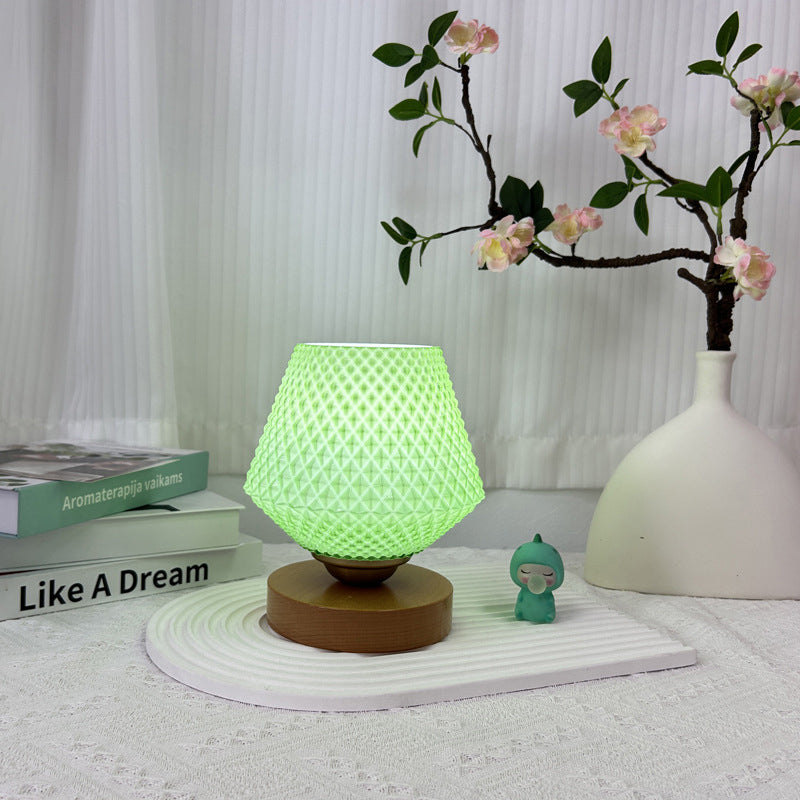 Samtida ribbad glas- och trälampa – konformad design MILA Sverige