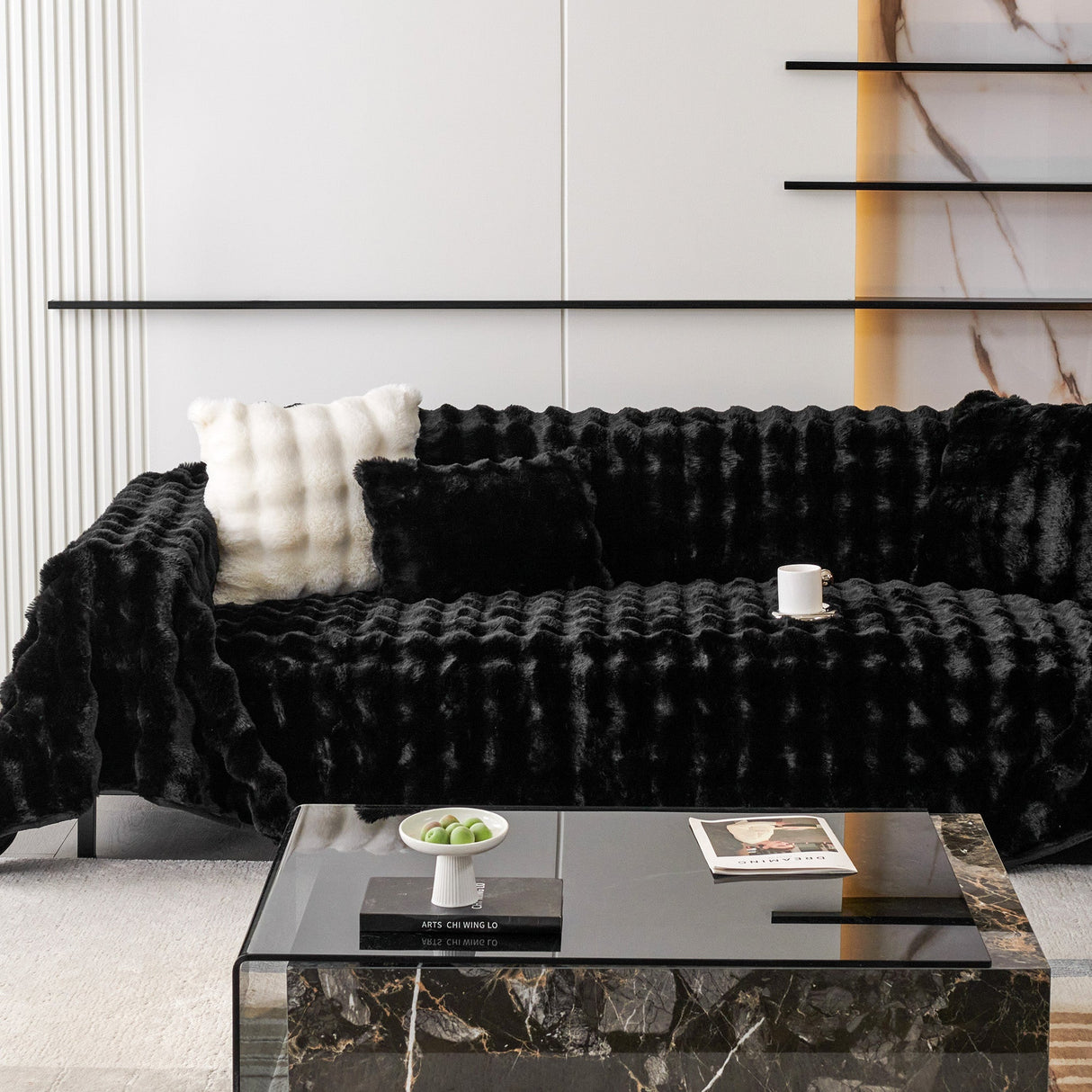 Luxe Ripple Faux Fur Sofföverdrag - Modernt, Stilrent & Hållbart Soffaskydd Carvallo