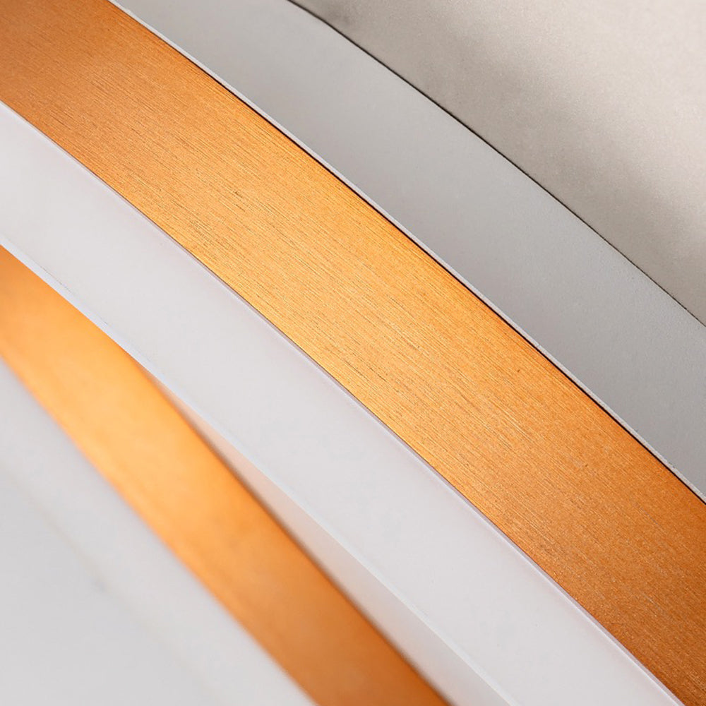 Elara Stilig LED Taklampa av Metall Carvallo