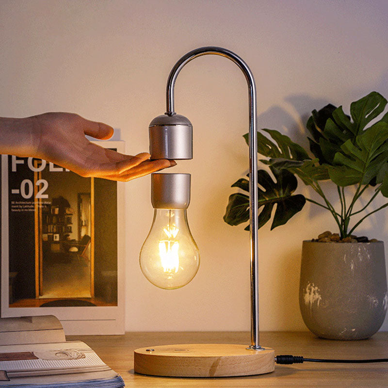 Carvallo – Lyxig Flytande Bordslampa med Magnetisk Innovation Carvallo