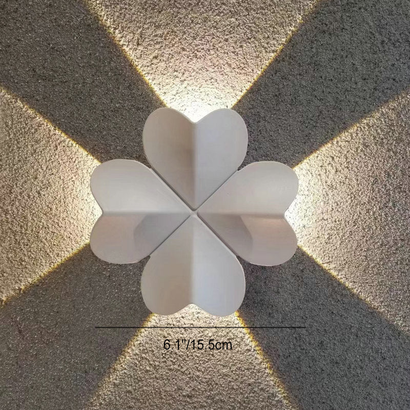 Fyrklöverform för uteplats MILA Sverige