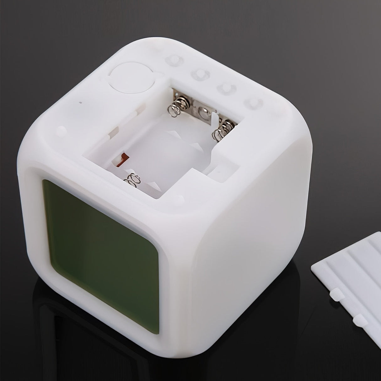 LED Digital Väckarklocka med Temperaturskärm – Tyst och Luminös för Varje Rum Carvallo