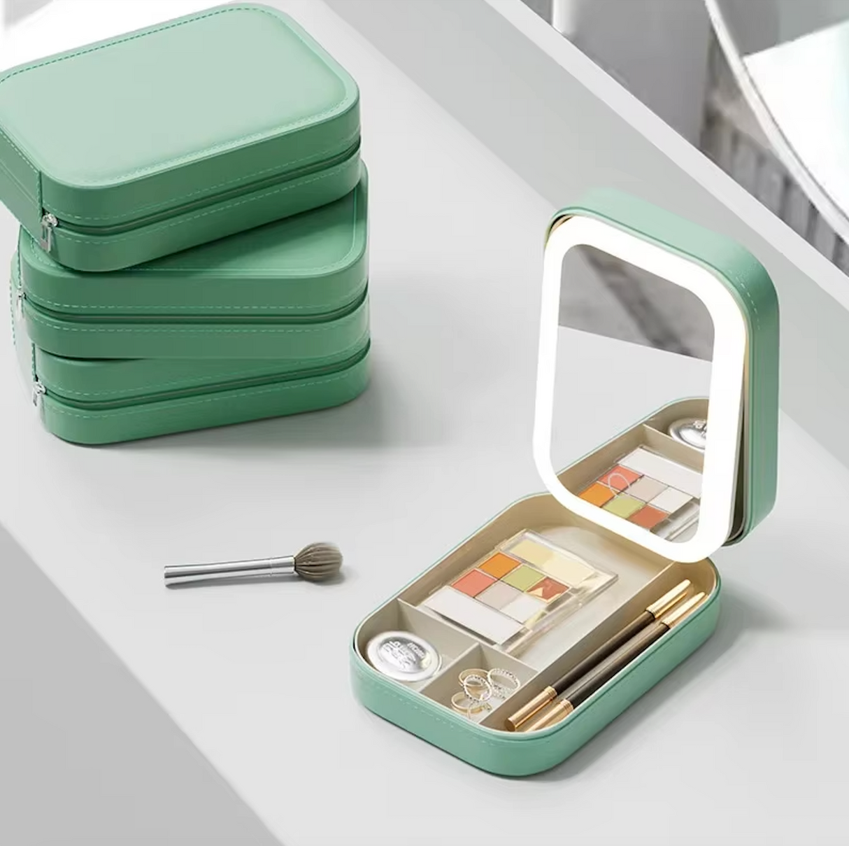 NordicGlow - sminkväska med LED belysning-VaruZ-NordicGlow-Grön-Hemnix