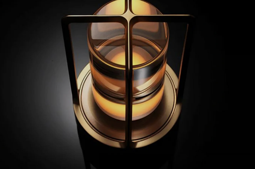 Lumière d'Orée – Trådlös designlampa i kristall och metall-VaruZ-Hemnix