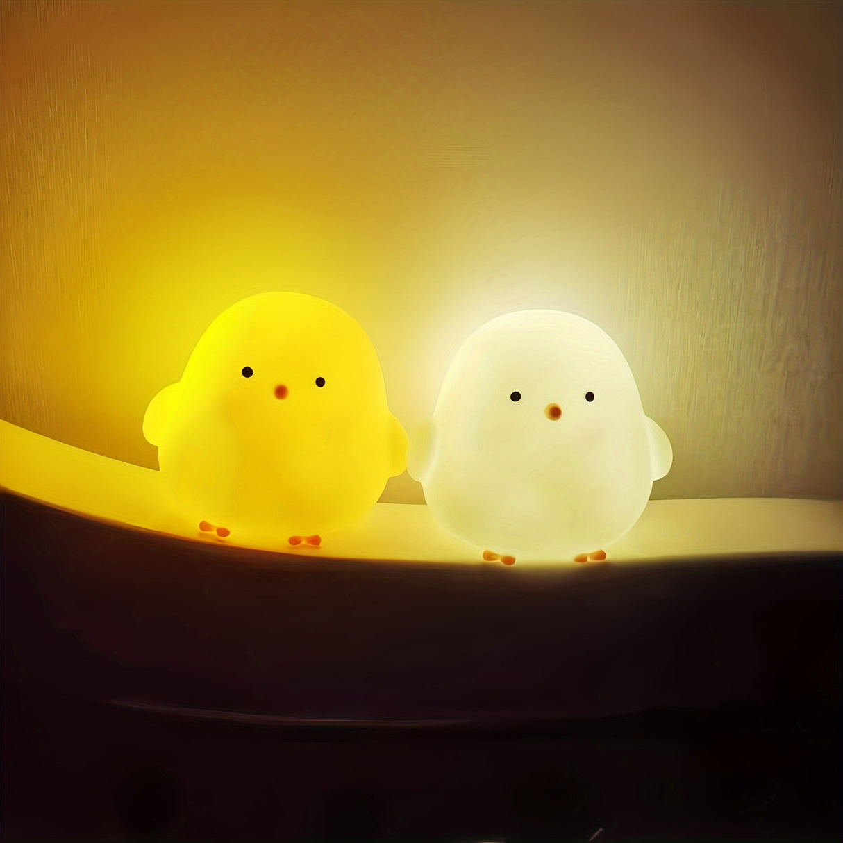 LumiKuiken - Charmig LED Bordslampa med Ögonvänligt Ljus Carvallo