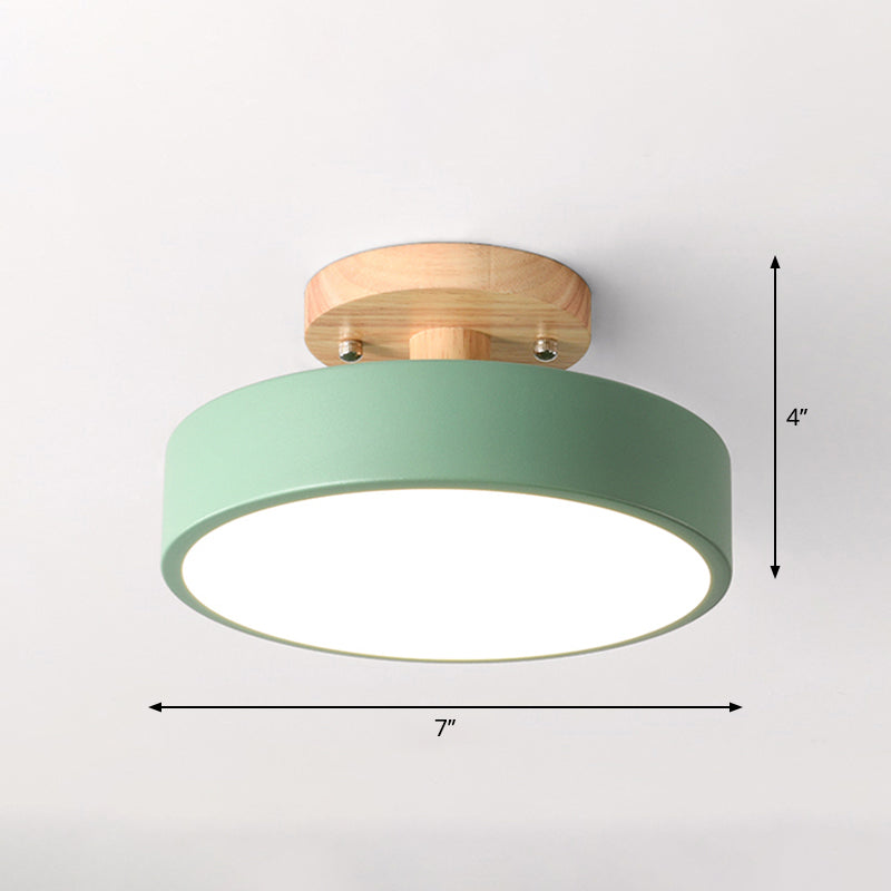 LED Taklampa Enkel Trä Semi Flush Mount Belysning med Rund Akrylskugga Carvallo