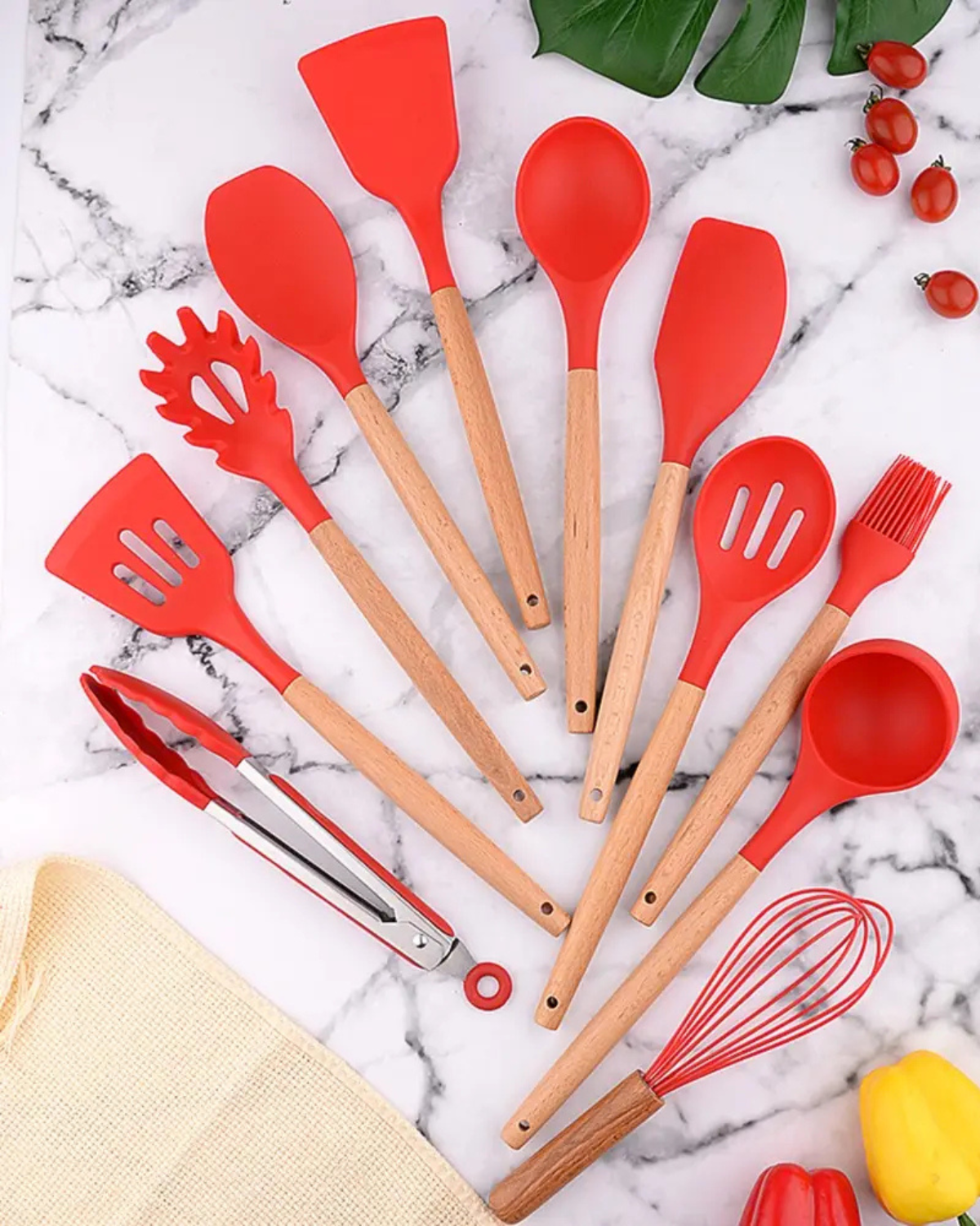 Carvallo – Miljövänligt Silikon Kökset med Bambu Handtag (12-delar) Carvallo