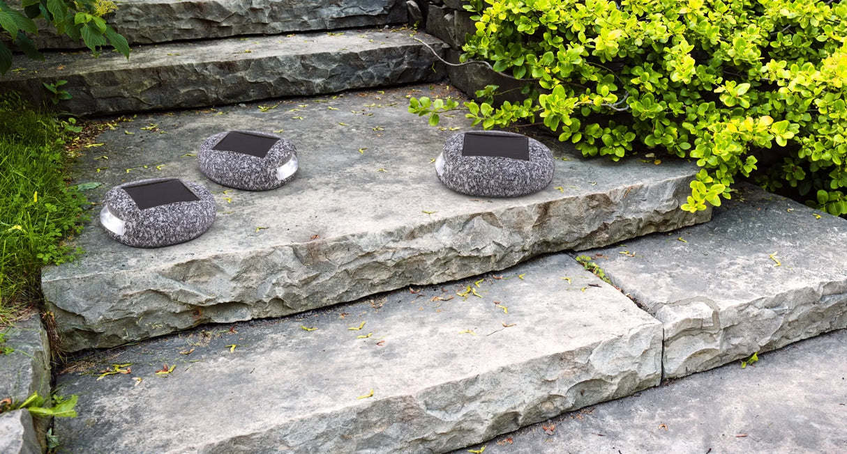 Solar LED Stenlampa för trädgård och stigar – Väderbeständig stigbelysning i naturstensdesign Carvallo