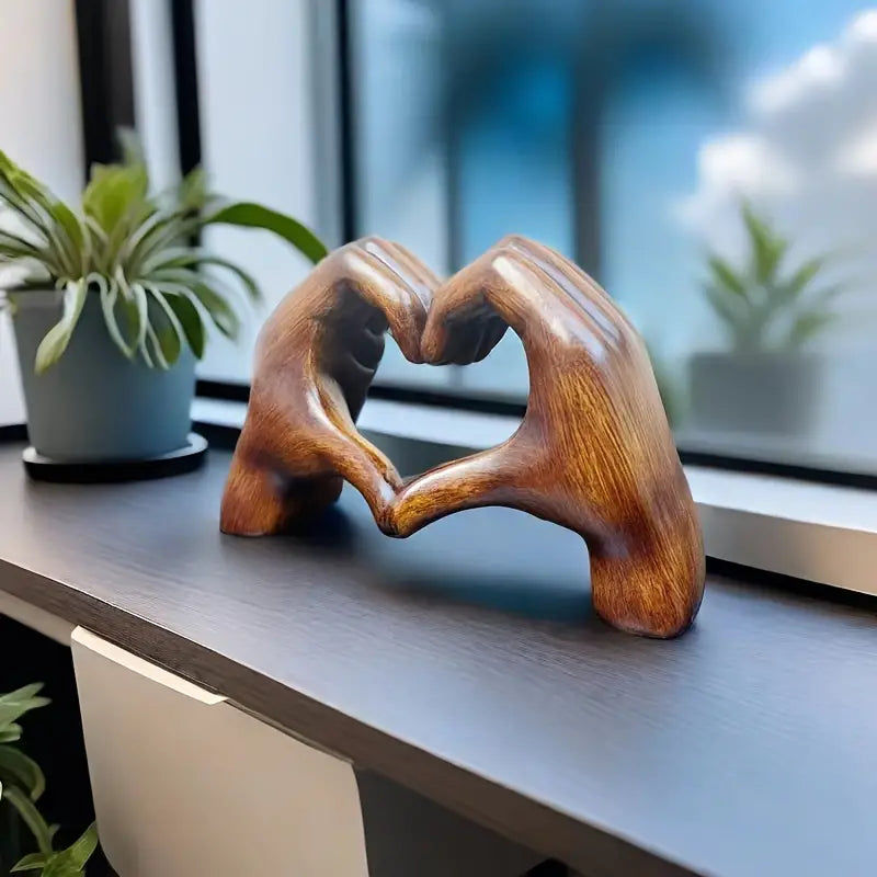 Carvallo – Elegant Resin Skulptur för Tidlös Romantik Carvallo