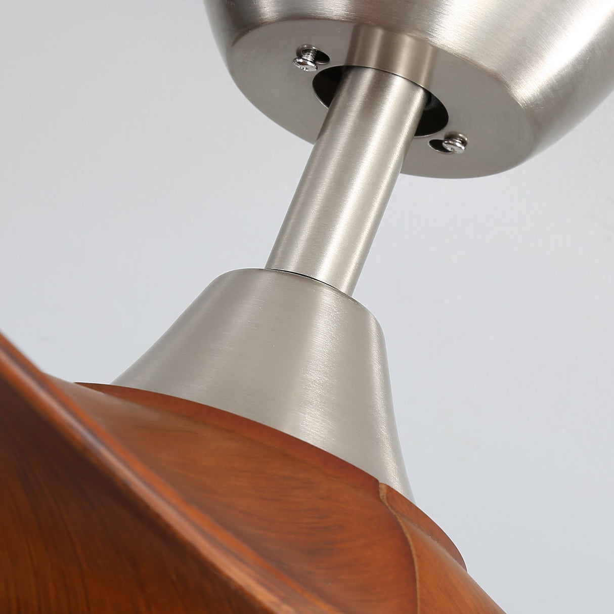 Multi-Hastighet 52" Vändbar Takfläkt med Ljus, Fjärrkontroll & Timer Carvallo