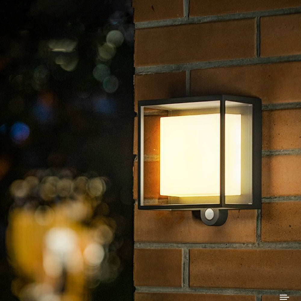 Carvallo – Fyrkantig solcellad utomhusvägglampa med rörelsesensor och justerbart belysning Carvallo