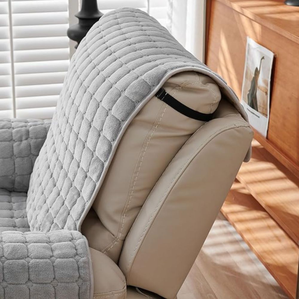 Snug Grid Recliner Cover Carvallo