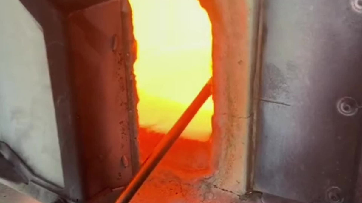 Randig Bordslampa - Atmosfärisk och Tidlös Design Carvallo