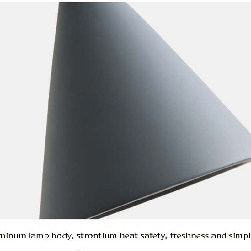 TriLuxe Modern Trekantig LED Taklampa Carvallo