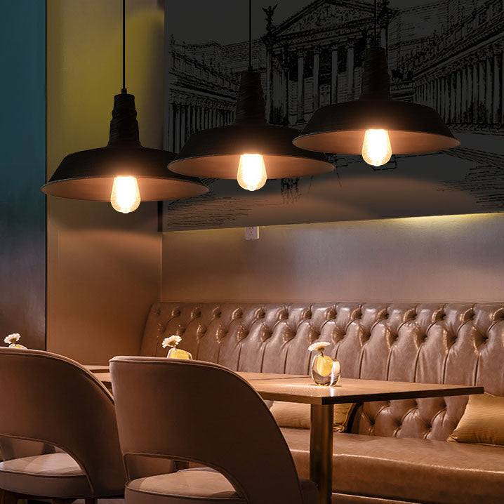 Samtida industriell taklampa i rundjärn MILA Sverige