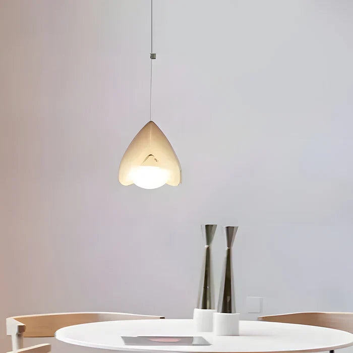 PleatGlow - Minimalist pleated pendant for cozy elegance Carvallo