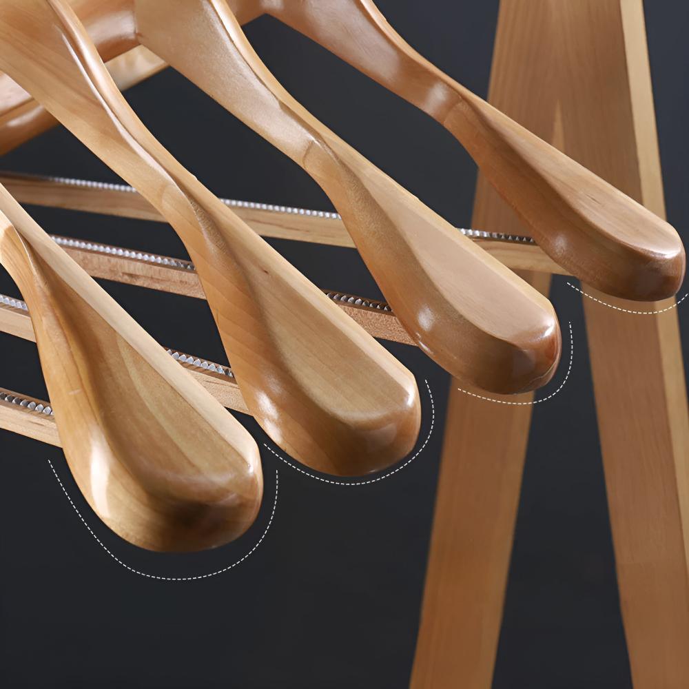 Suit & Style 360 Trä Hängare Carvallo