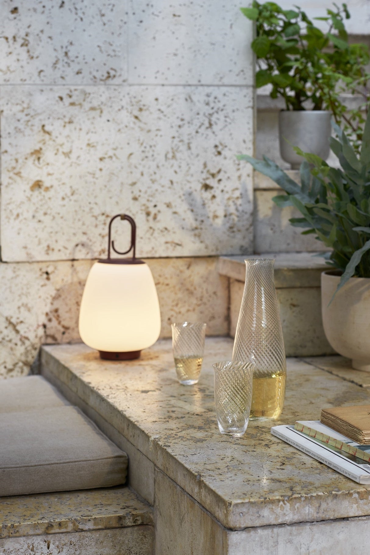 Modern LED-Terrasslykta Carvallo