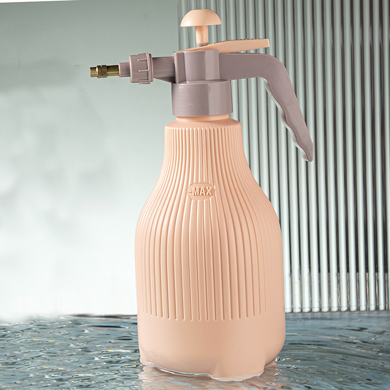 Nordisk sprayflaska med tryckpump – För effektiv växtbevattning Carvallo