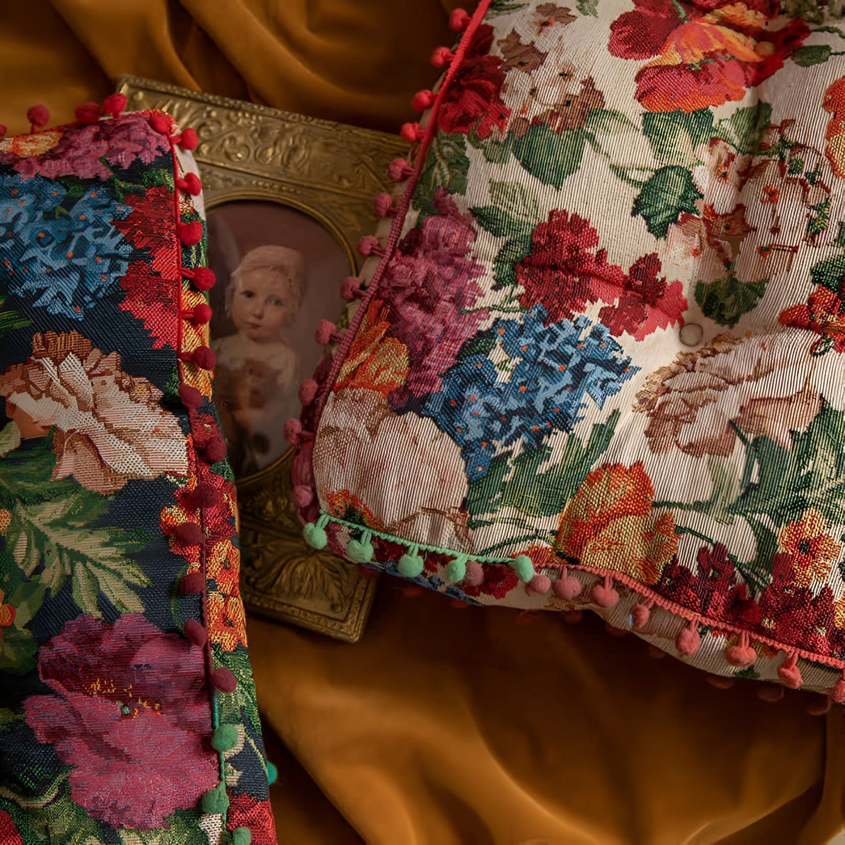 Retro Blommig Bohemisk Pälskudde Carvallo