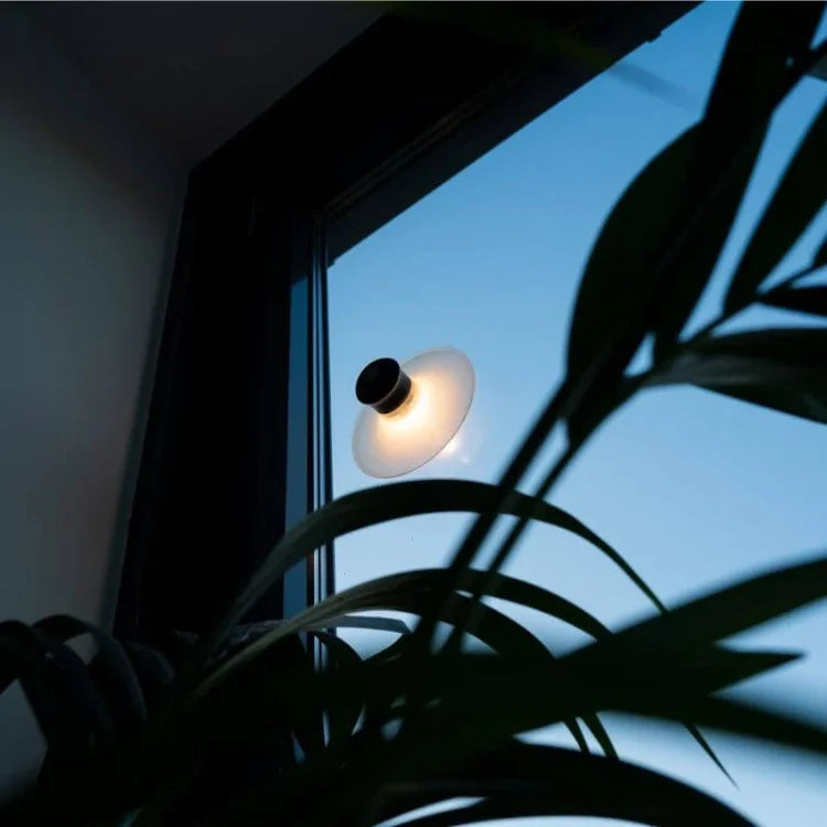 SnapLight LED Lamp | Uppladdningsbar & Justerbar för Hem/Resa Carvallo