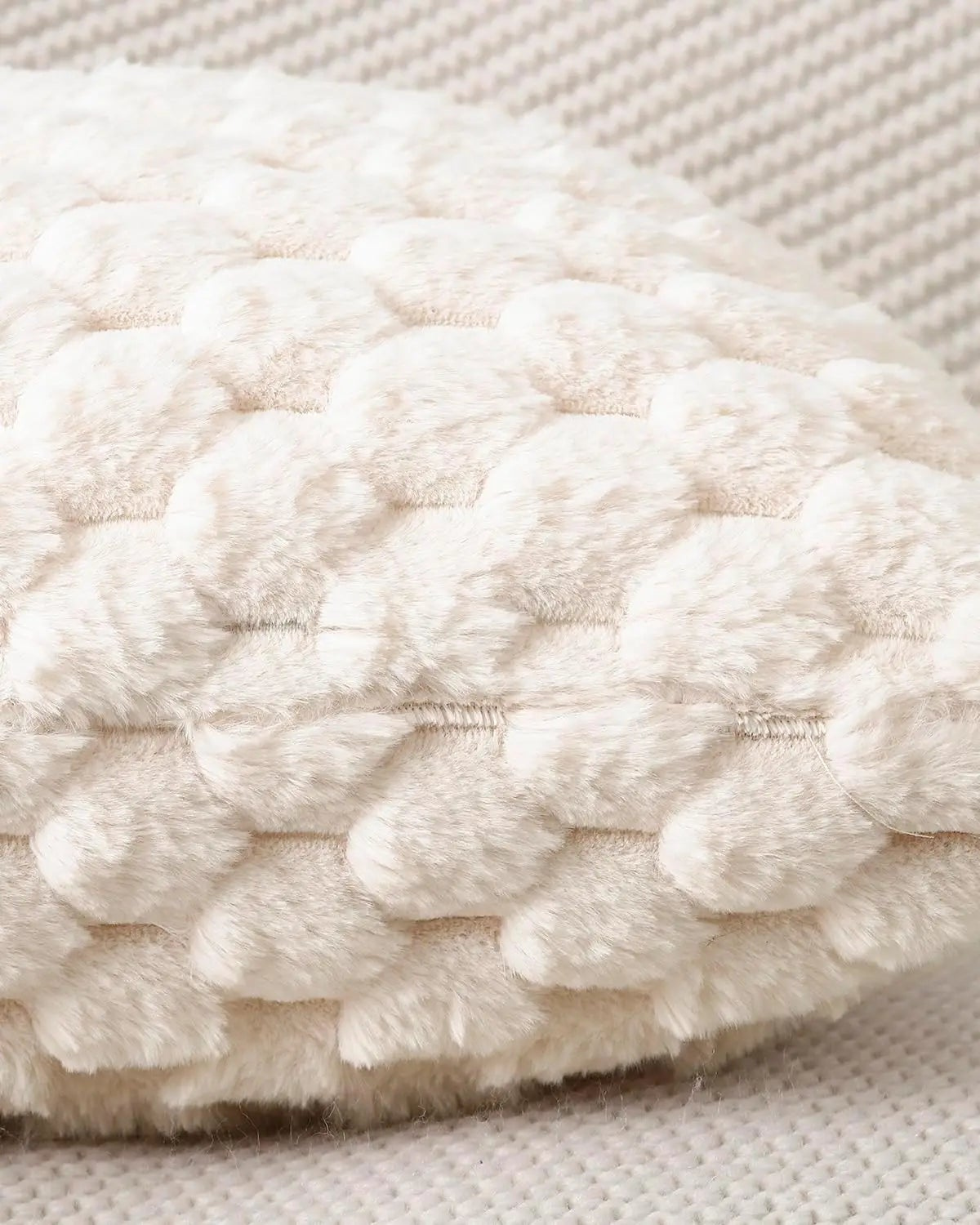 Carvallo – Lyxig Plysch Dekorativ Kudde med Lush Textur för Elegant Komfort Carvallo