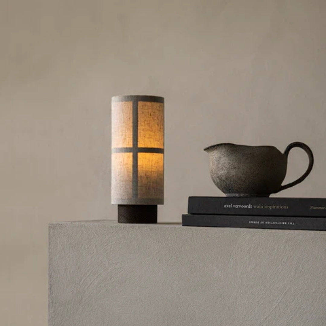 SilkGlow – Japanskinspirerad bordslampa med mjukt, mysigt ljus och elegant design Carvallo