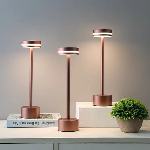 Futuristisk Kosmisk Elegans LED-Lampa Carvallo